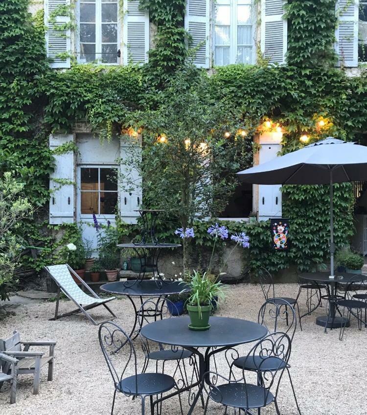 Les Chambres D'Hotes Du Bois Joli Semur-en-Auxois Exteriér fotografie